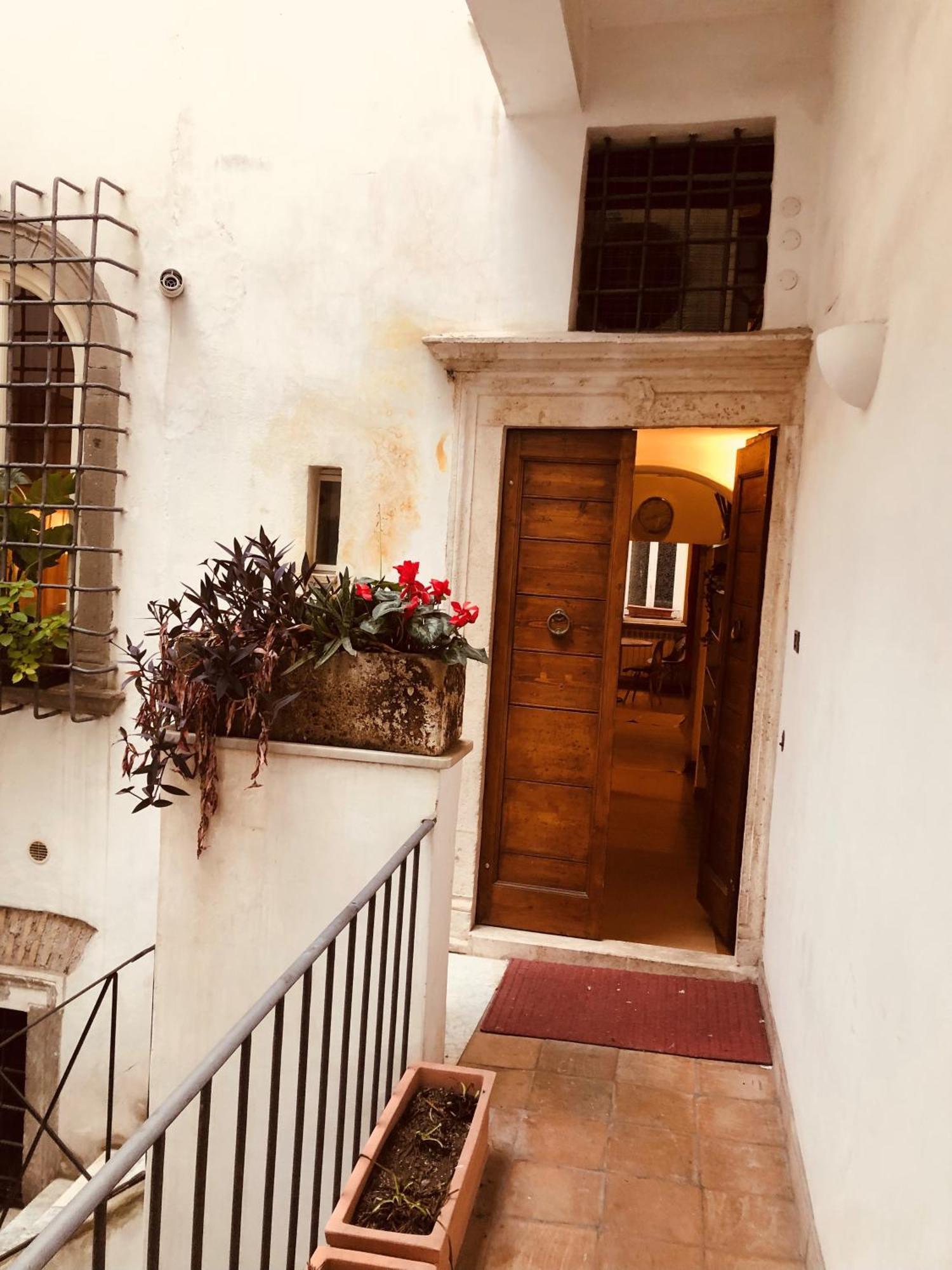 Campo De' Fiori Loft The Angeli's Rome
