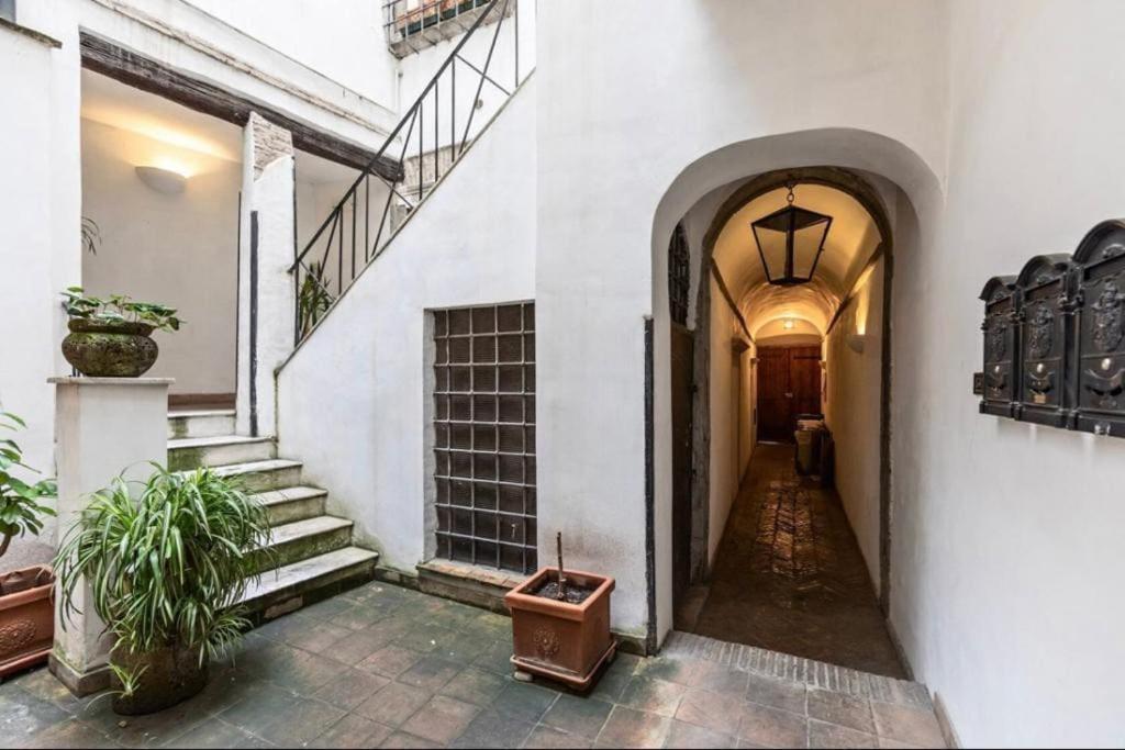 Apartment Campo De' Fiori Loft The Angeli's